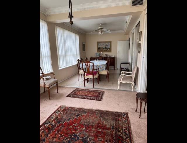 3 BEDROOM APARTMENT FOR SALE IN GLENWOOD